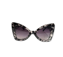 Load image into Gallery viewer, Wildly Pearly