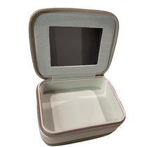 Load image into Gallery viewer, Wanderer- III