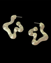 Load image into Gallery viewer, Blurred Lines
